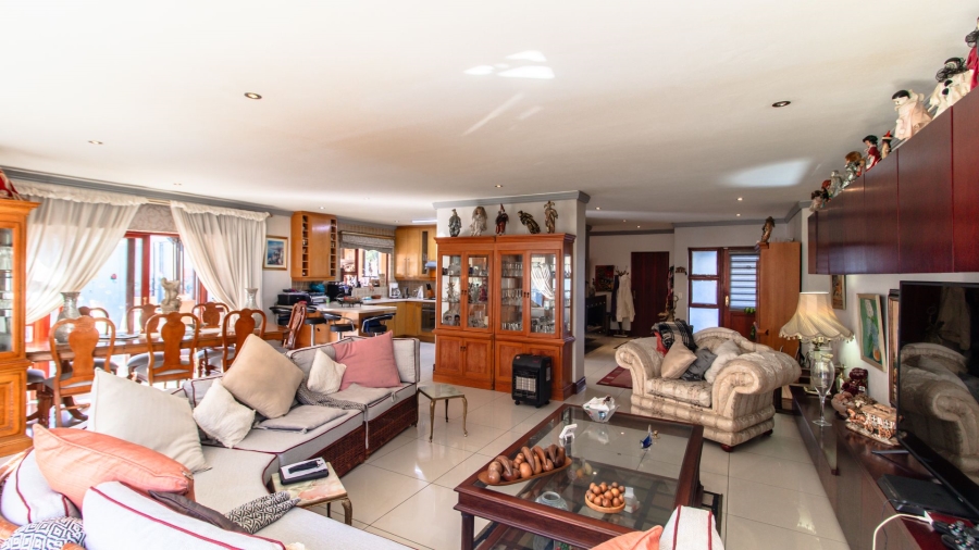 3 Bedroom Property for Sale in Bedfordview Gauteng