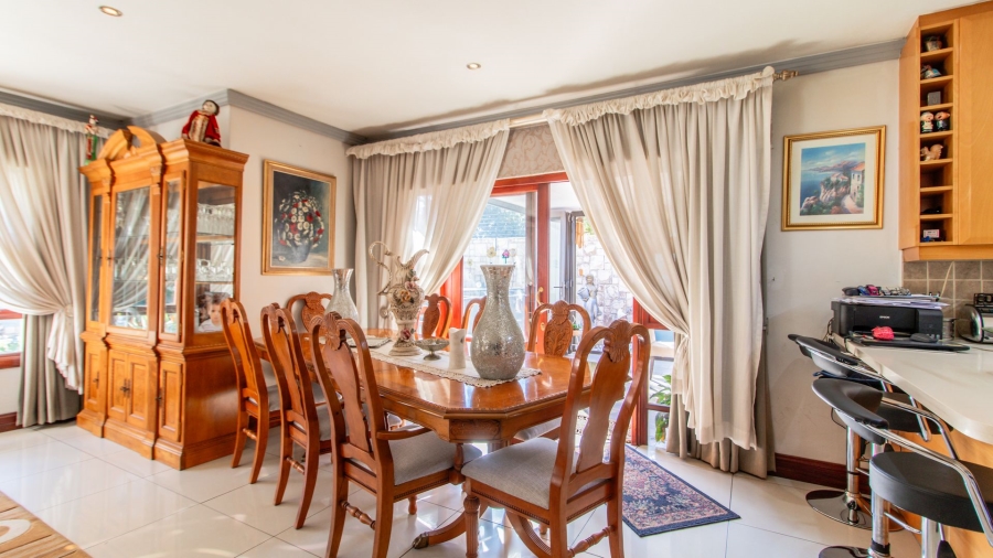 3 Bedroom Property for Sale in Bedfordview Gauteng