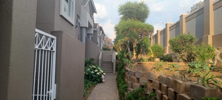 2 Bedroom Property for Sale in Kensington Gauteng