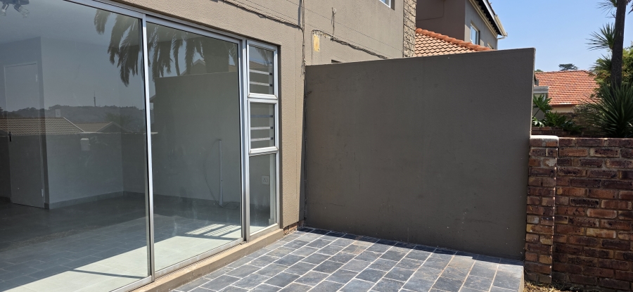 2 Bedroom Property for Sale in Kensington Gauteng