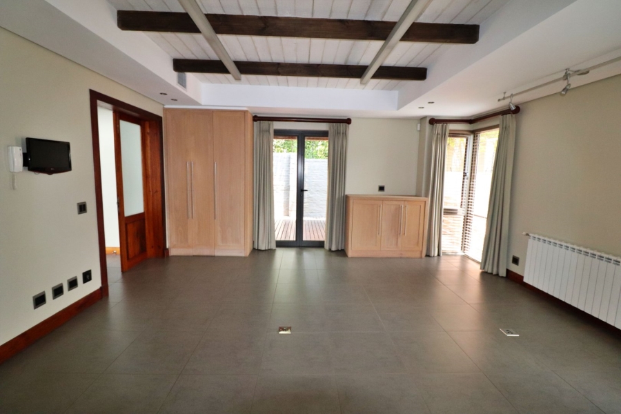 3 Bedroom Property for Sale in Bedfordview Gauteng