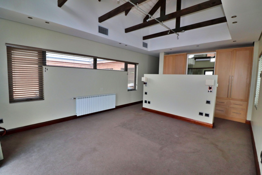 3 Bedroom Property for Sale in Bedfordview Gauteng