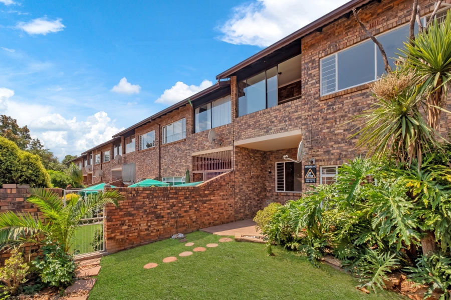 3 Bedroom Property for Sale in Fairland Gauteng