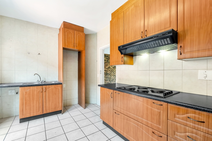 3 Bedroom Property for Sale in Fairland Gauteng