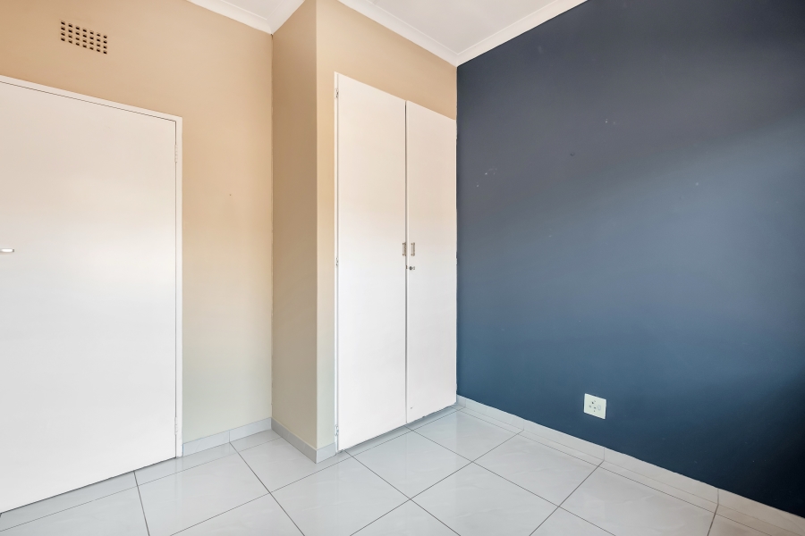 3 Bedroom Property for Sale in Fairland Gauteng