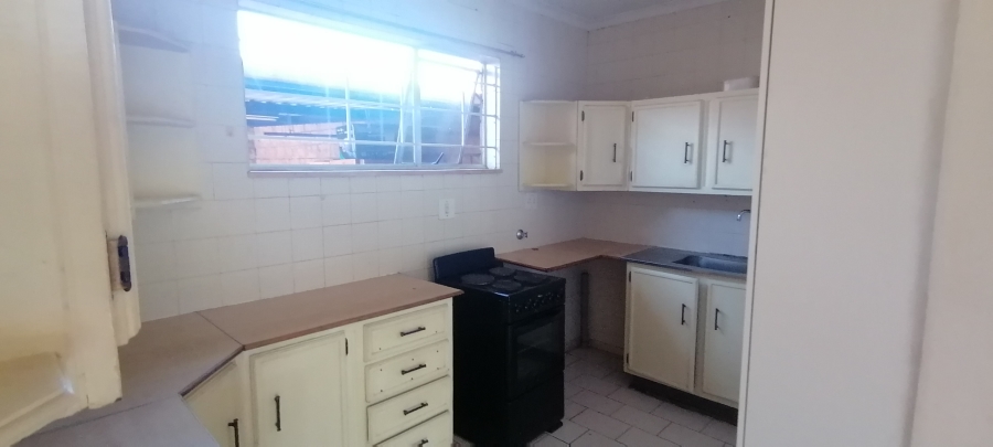 2 Bedroom Property for Sale in Wilro Park Gauteng
