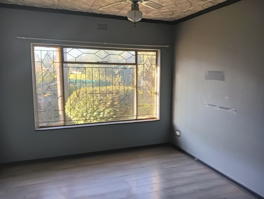 To Let 5 Bedroom Property for Rent in Birchleigh Gauteng