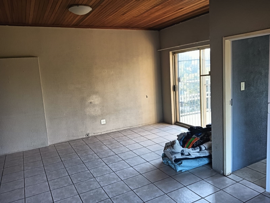 To Let 5 Bedroom Property for Rent in Birchleigh Gauteng