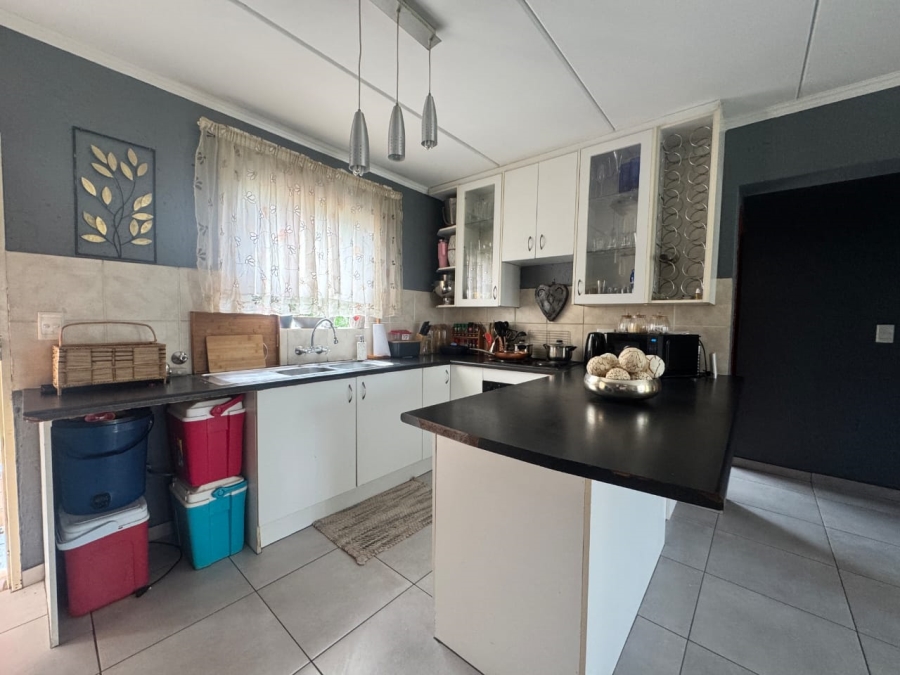 2 Bedroom Property for Sale in Arundo Estate Gauteng