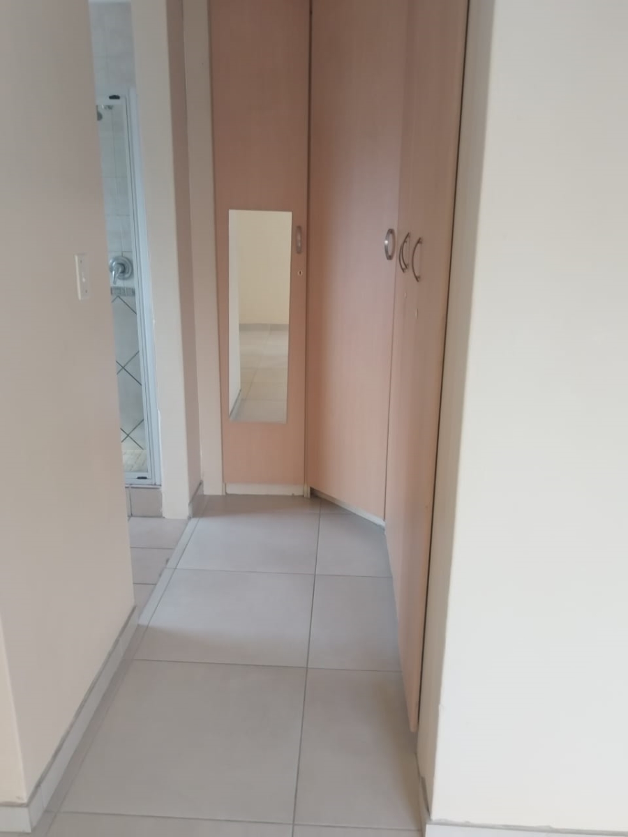 3 Bedroom Property for Sale in Thatchfield Cresent Gauteng