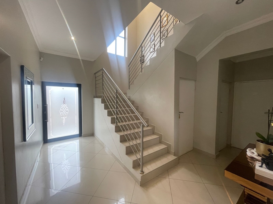 4 Bedroom Property for Sale in Thatchfield Hills Gauteng