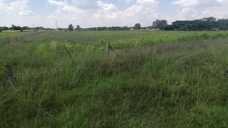 0 Bedroom Property for Sale in Mullerstuine Gauteng