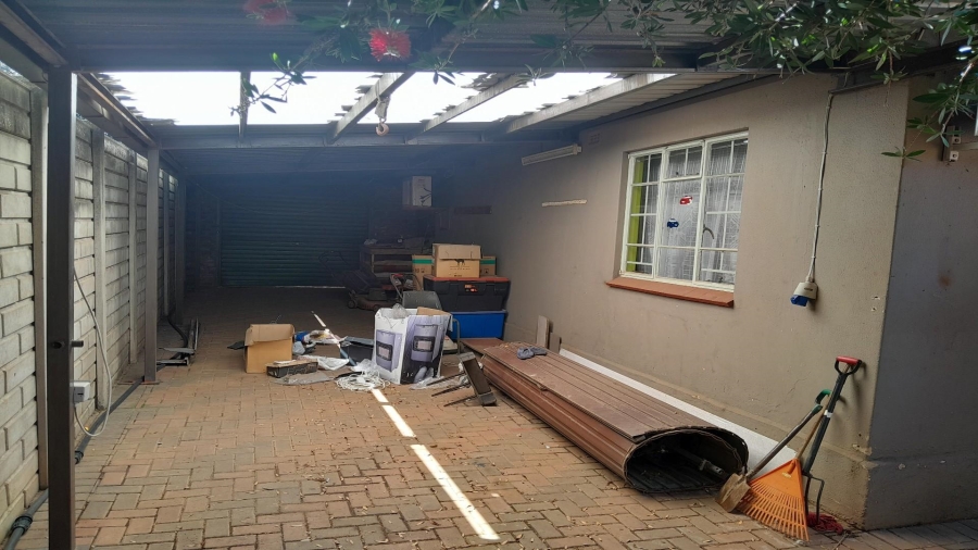 3 Bedroom Property for Sale in Vanderbijlpark CW 5 Gauteng
