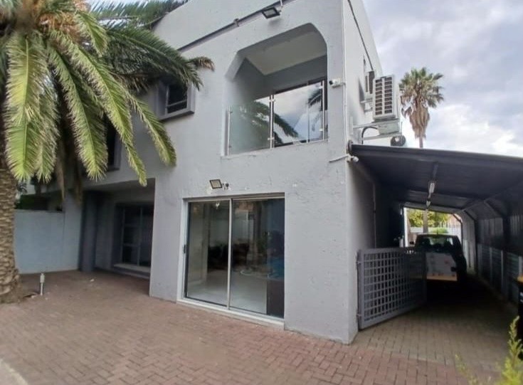 6 Bedroom Property for Sale in Arcon Park Gauteng