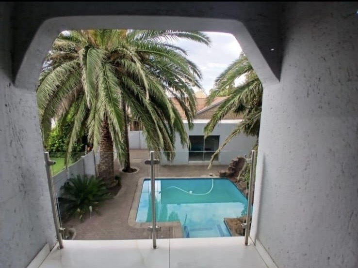 6 Bedroom Property for Sale in Arcon Park Gauteng