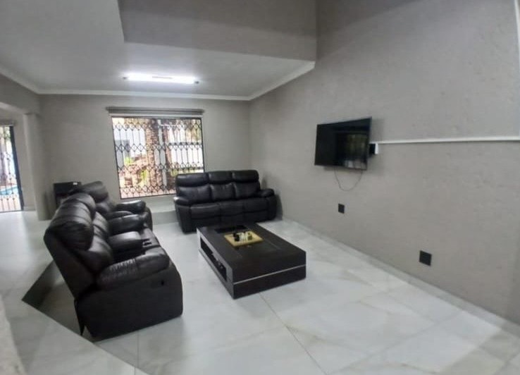 6 Bedroom Property for Sale in Arcon Park Gauteng