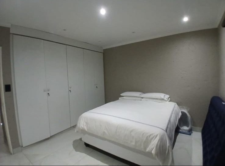 6 Bedroom Property for Sale in Arcon Park Gauteng