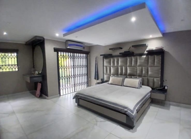 6 Bedroom Property for Sale in Arcon Park Gauteng