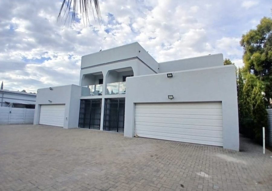 6 Bedroom Property for Sale in Arcon Park Gauteng