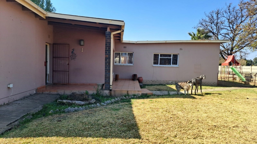 3 Bedroom Property for Sale in Vanderbijlpark SW 1 Gauteng