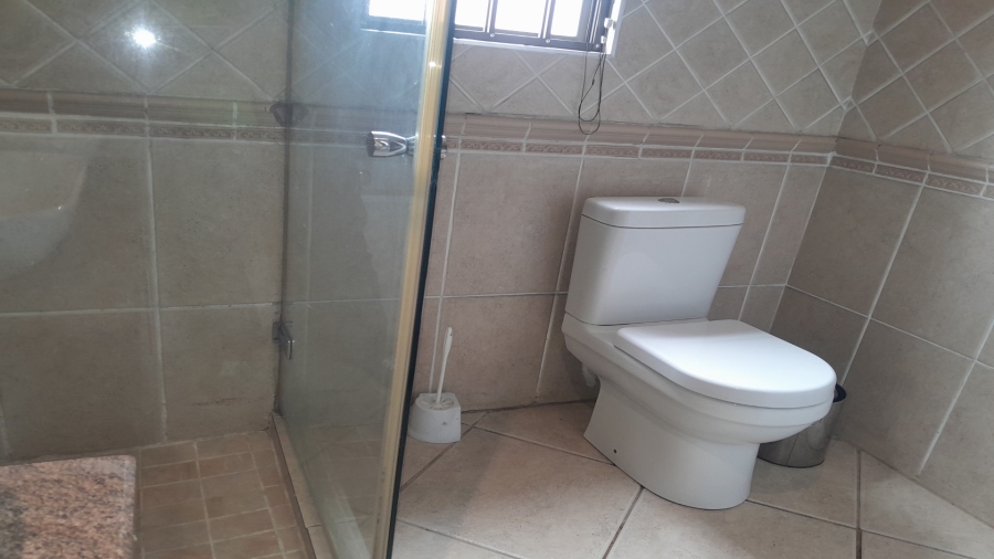 4 Bedroom Property for Sale in Vanderbijlpark SE 8 Gauteng