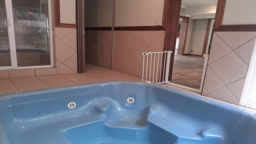 6 Bedroom Property for Sale in Vanderbijlpark SW 5 Gauteng