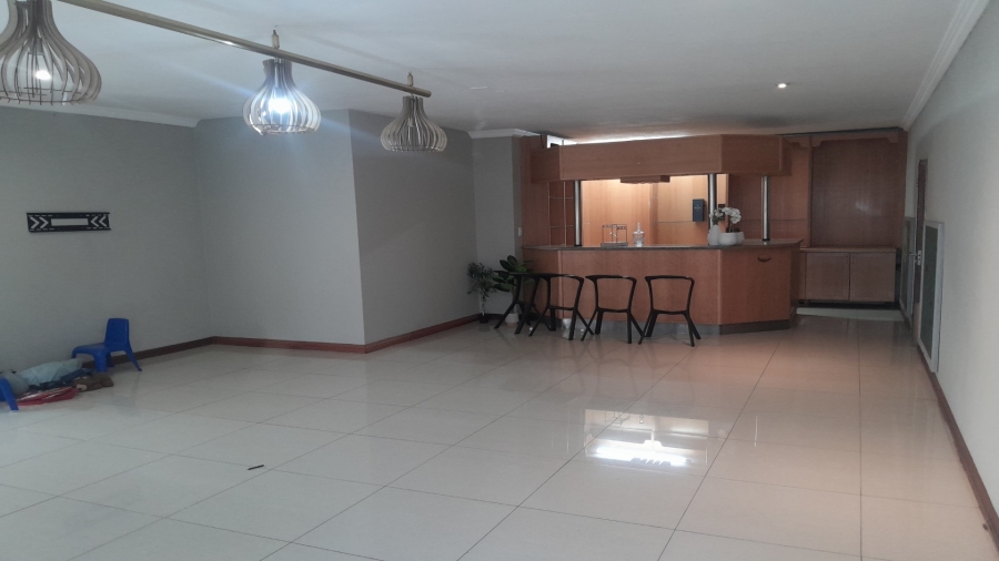 6 Bedroom Property for Sale in Vanderbijlpark SW 5 Gauteng