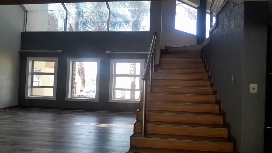 6 Bedroom Property for Sale in Vanderbijlpark SW 5 Gauteng