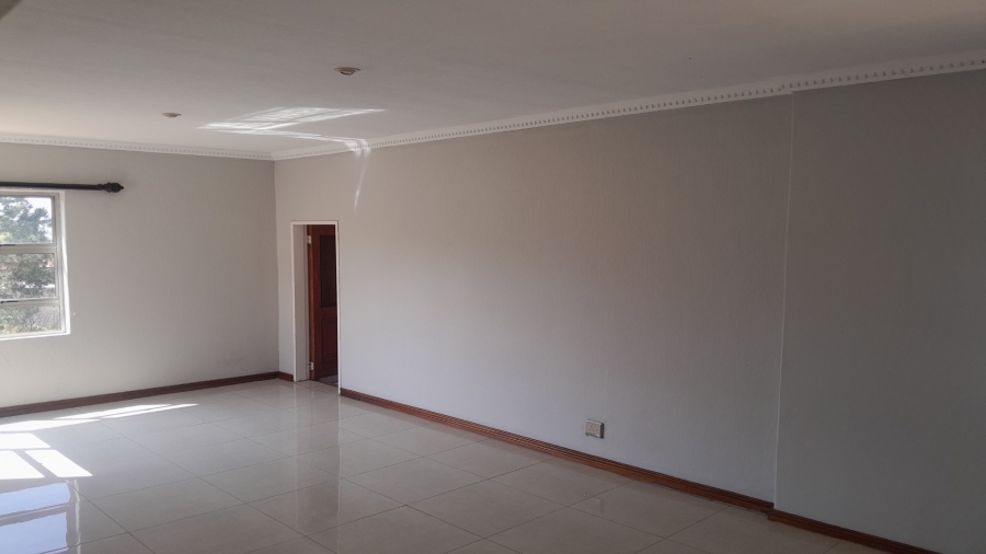 6 Bedroom Property for Sale in Vanderbijlpark SW 5 Gauteng