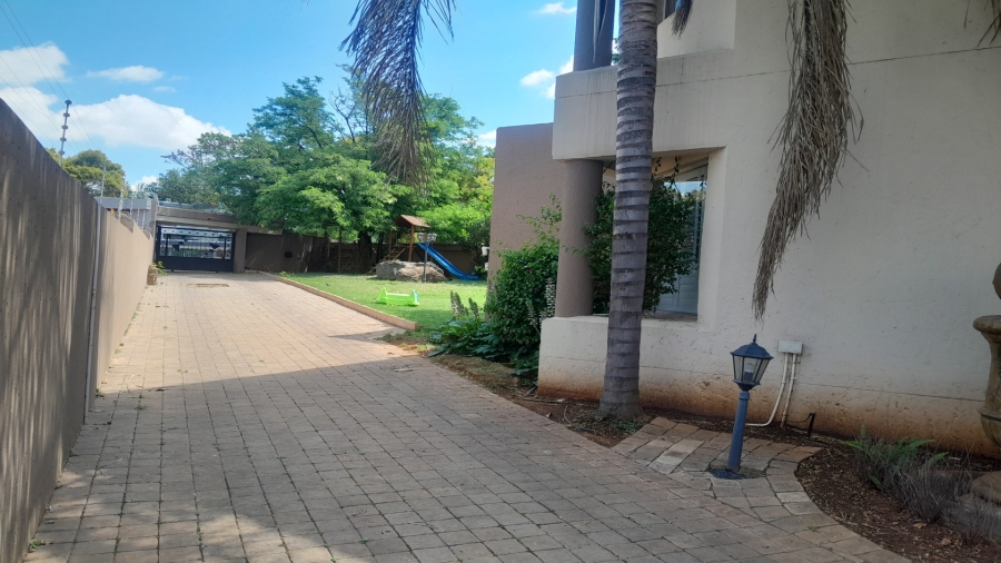 6 Bedroom Property for Sale in Vanderbijlpark SW 5 Gauteng