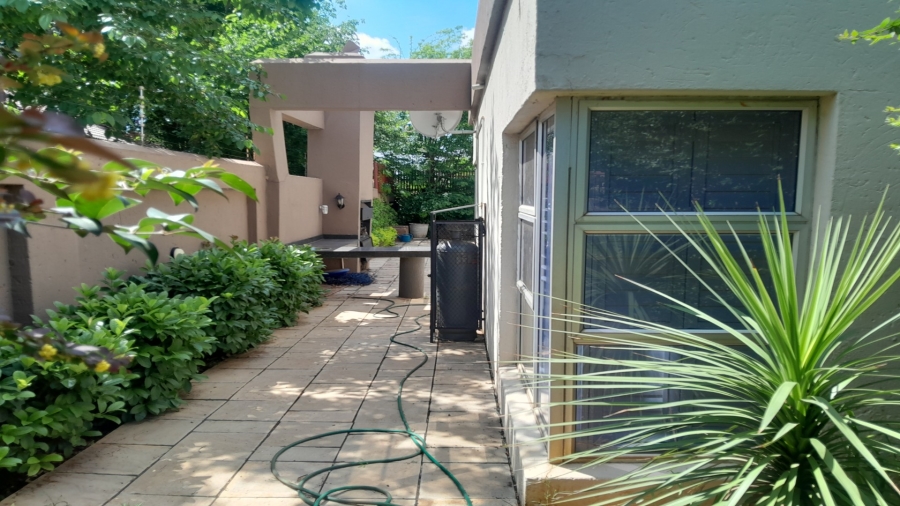 6 Bedroom Property for Sale in Vanderbijlpark SW 5 Gauteng