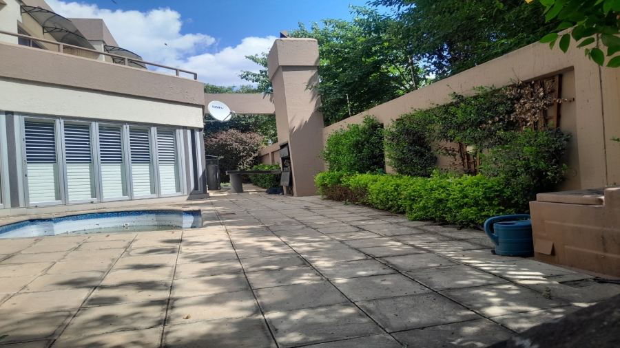 6 Bedroom Property for Sale in Vanderbijlpark SW 5 Gauteng