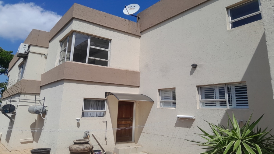 6 Bedroom Property for Sale in Vanderbijlpark SW 5 Gauteng