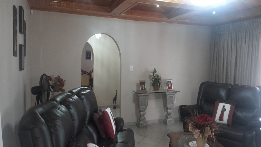 3 Bedroom Property for Sale in Bedworth Park Gauteng