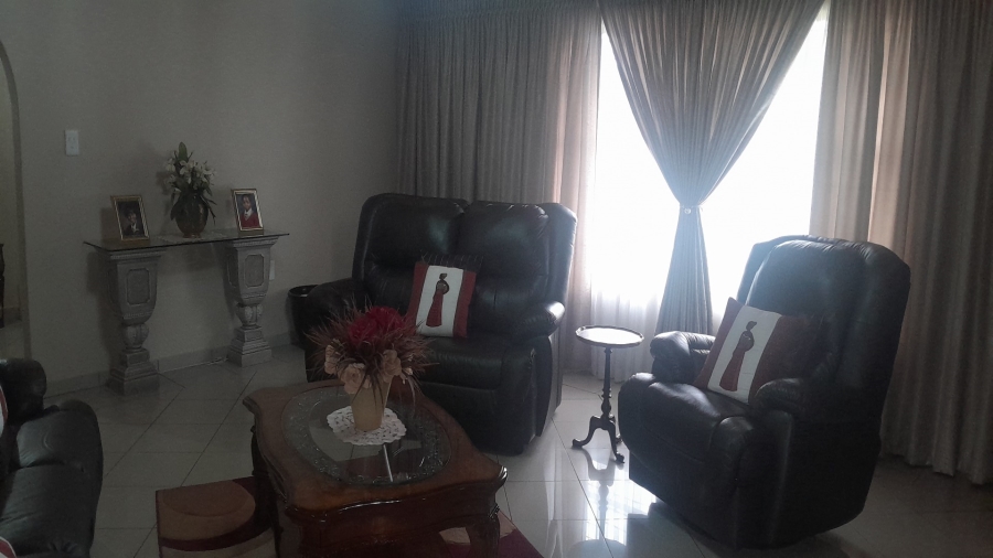 3 Bedroom Property for Sale in Bedworth Park Gauteng