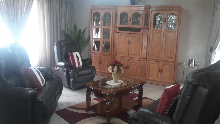 3 Bedroom Property for Sale in Bedworth Park Gauteng