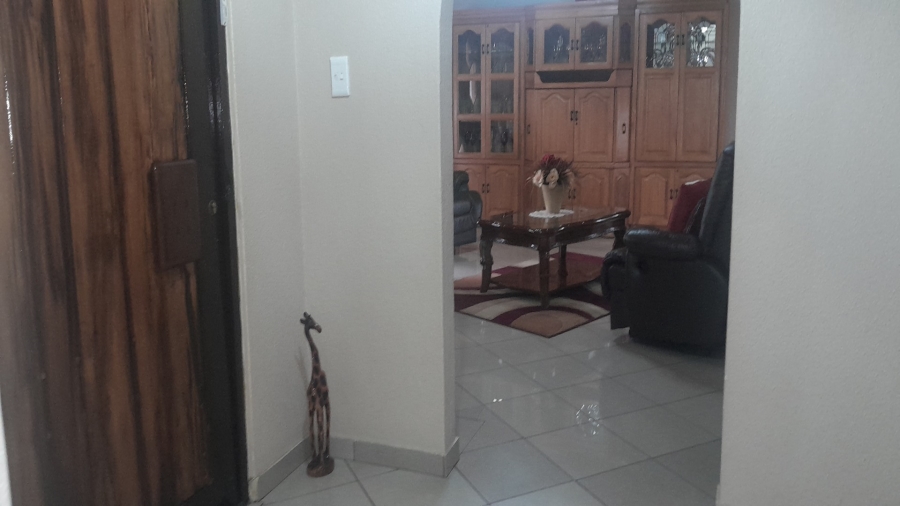 3 Bedroom Property for Sale in Bedworth Park Gauteng