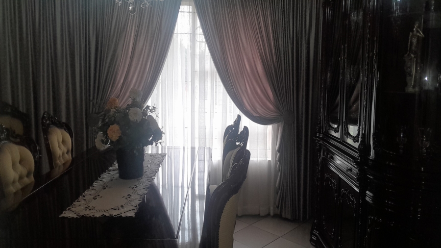 3 Bedroom Property for Sale in Bedworth Park Gauteng