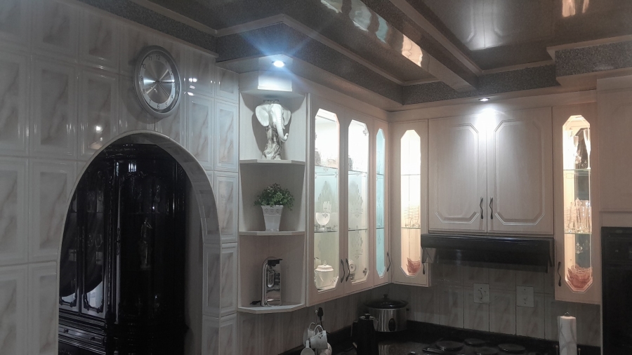 3 Bedroom Property for Sale in Bedworth Park Gauteng