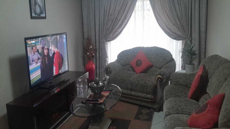 3 Bedroom Property for Sale in Bedworth Park Gauteng