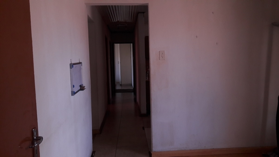 3 Bedroom Property for Sale in Sebokeng Zone 10 Gauteng