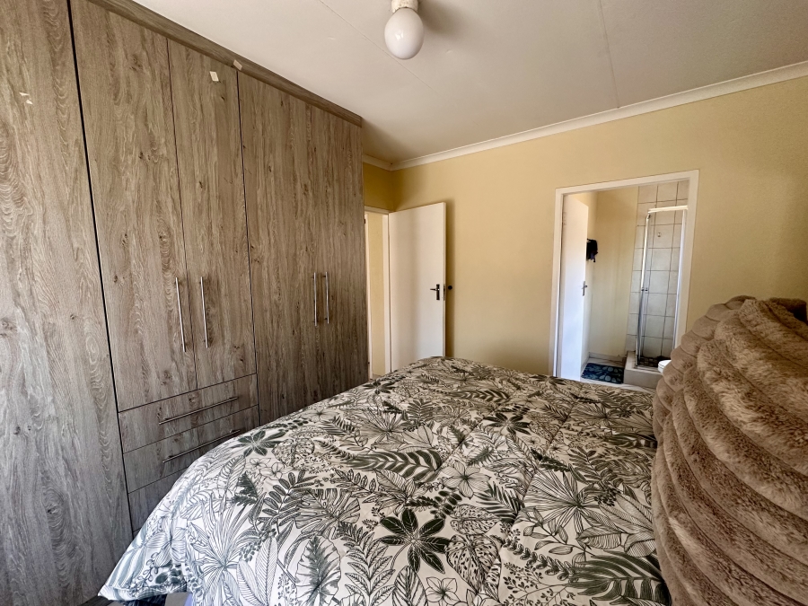 3 Bedroom Property for Sale in Steelvalley Gauteng