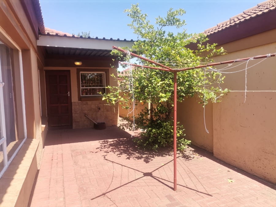 3 Bedroom Property for Sale in Vanderbijlpark CE 2 Gauteng