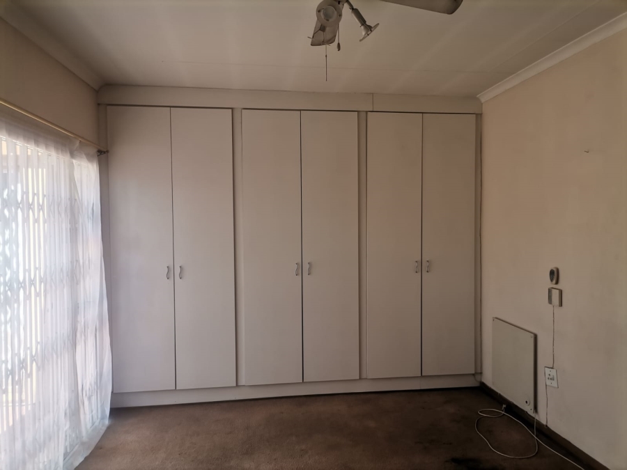3 Bedroom Property for Sale in Vanderbijlpark CE 2 Gauteng