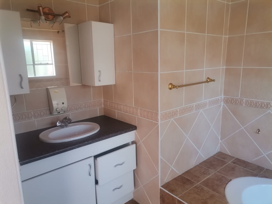 3 Bedroom Property for Sale in Vanderbijlpark CE 2 Gauteng