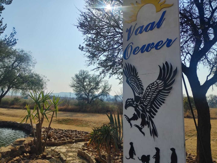 0 Bedroom Property for Sale in Vaaloewer Gauteng