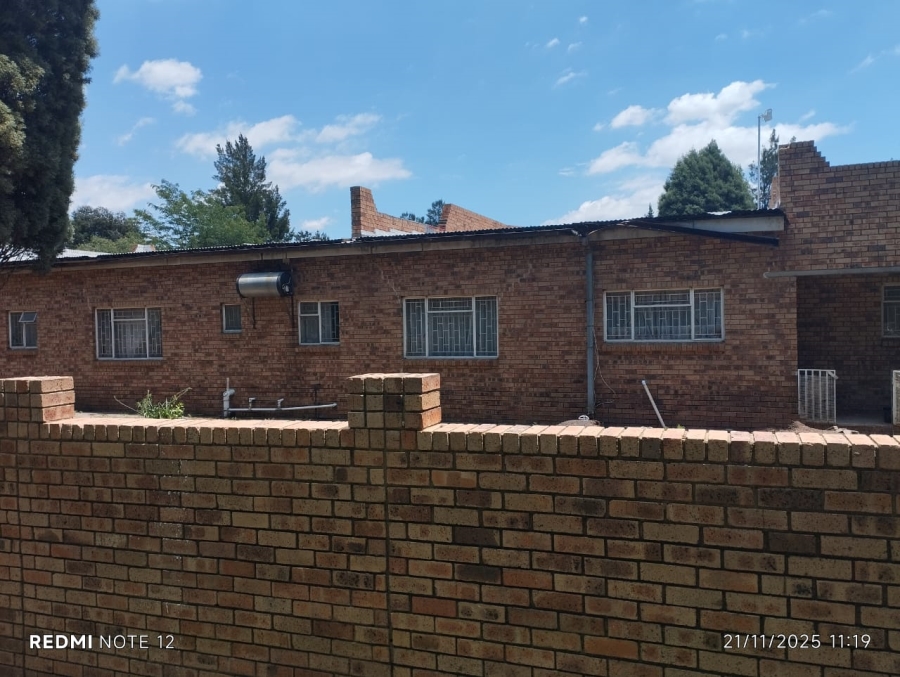 4 Bedroom Property for Sale in Staalrus Gauteng