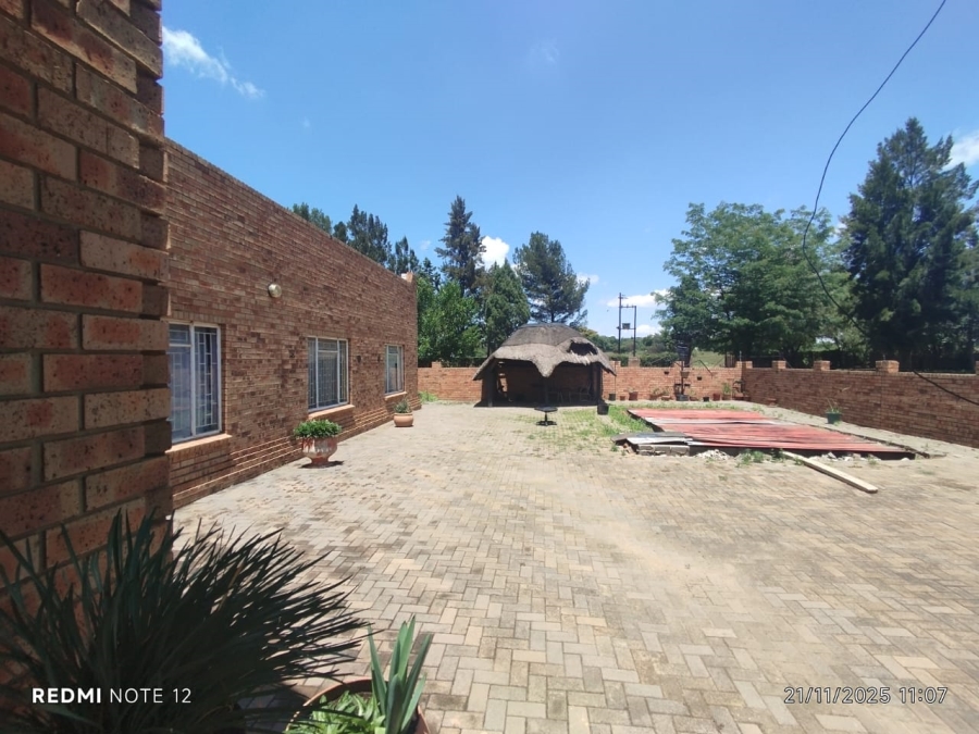 4 Bedroom Property for Sale in Staalrus Gauteng