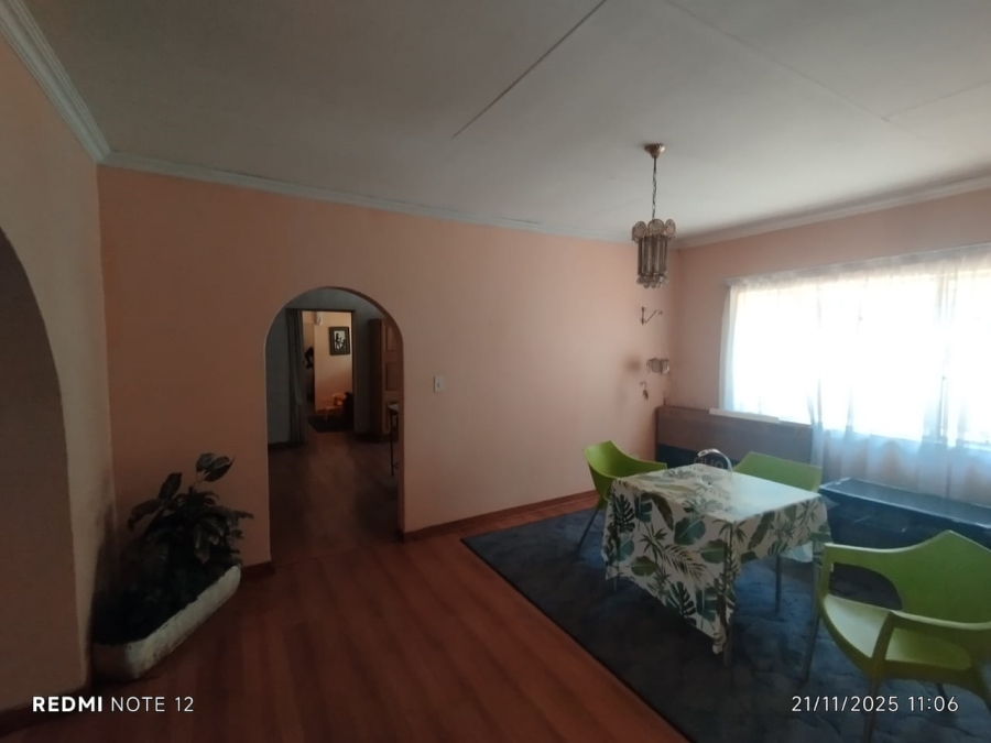 4 Bedroom Property for Sale in Staalrus Gauteng