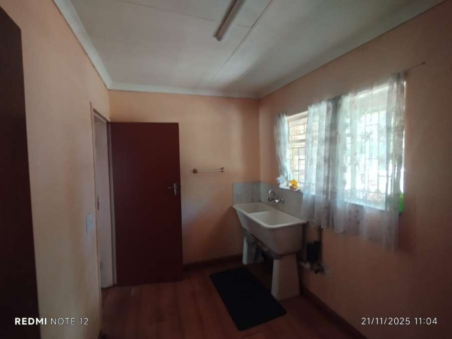 4 Bedroom Property for Sale in Staalrus Gauteng